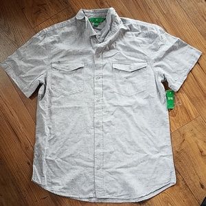 NWT Button up shirt in two colors.